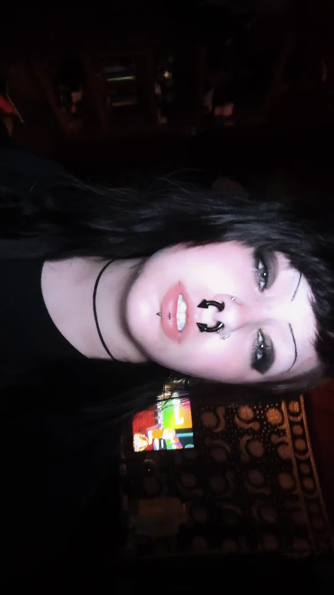 @aja 🧟&zwj;♀️