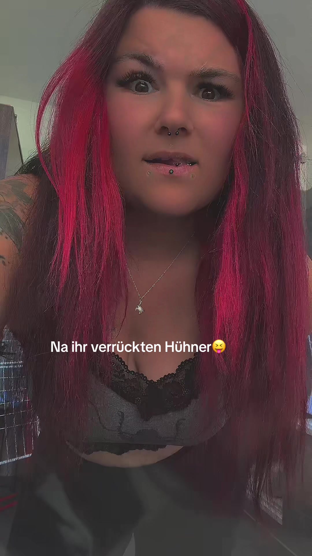 @Biibii