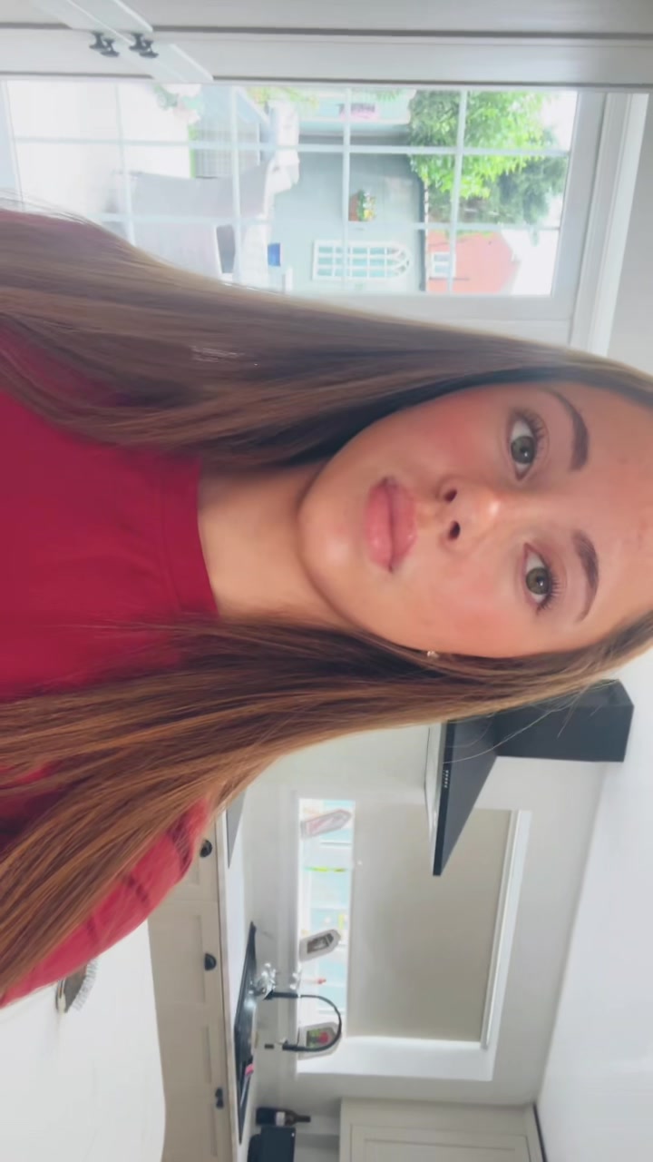 @-𝒜𝓋𝒶-
