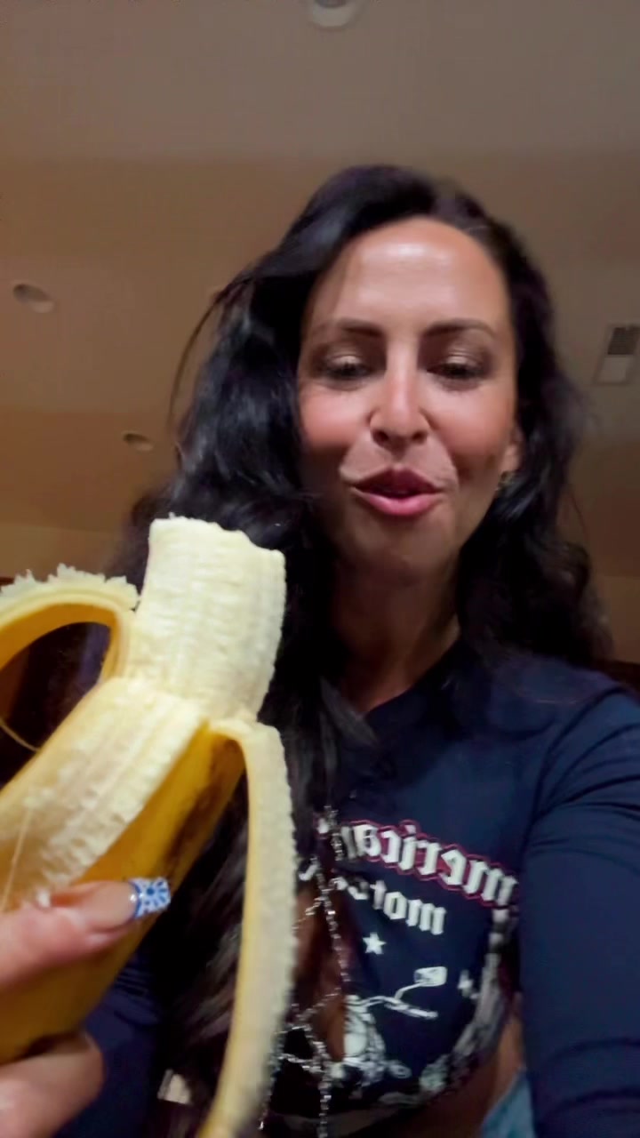 @anitafitmomlive