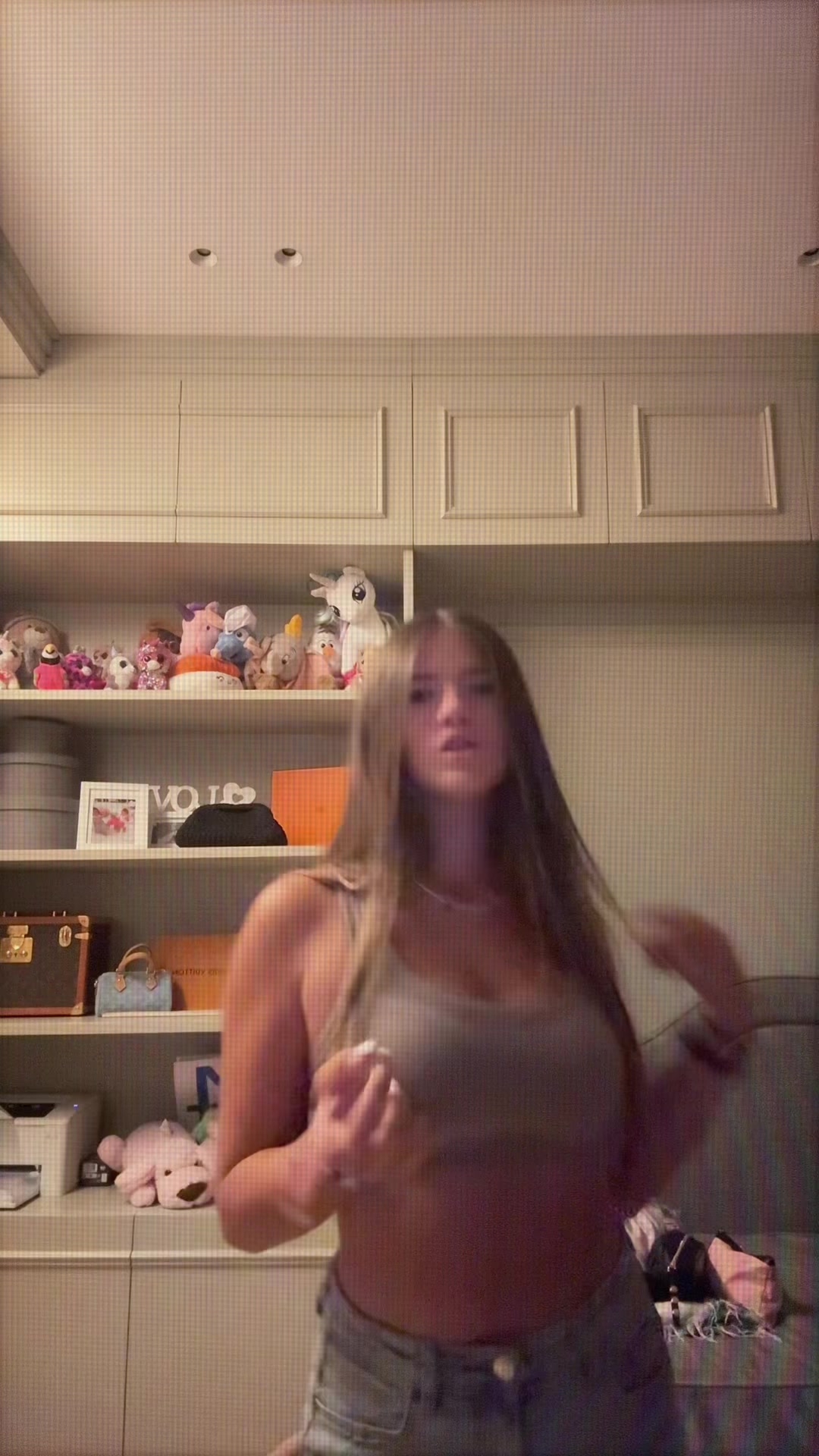 @cloecarpino__