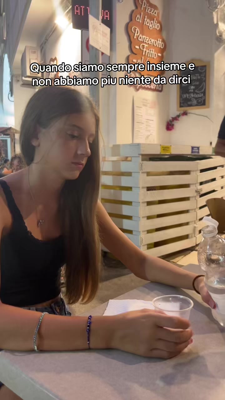 @Twin bitches👯♀️