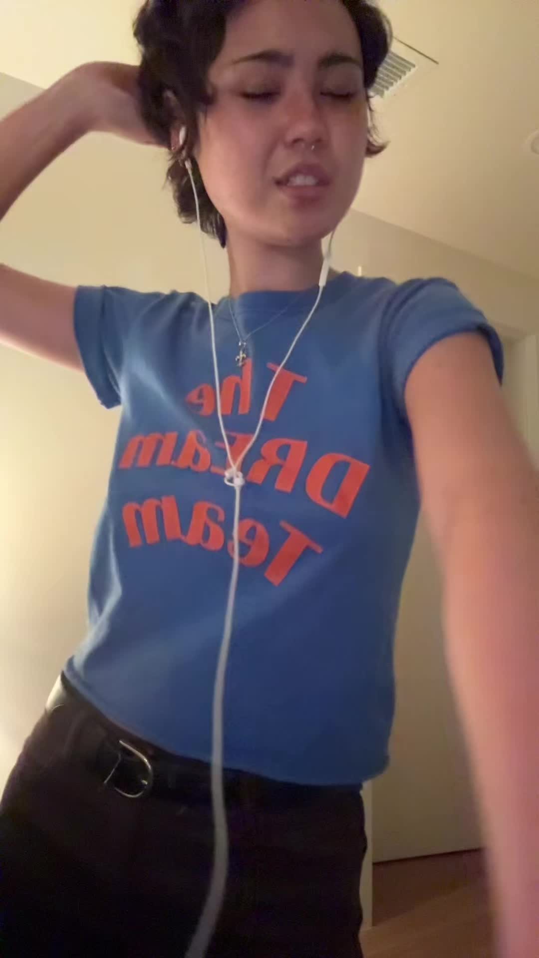 @Lily