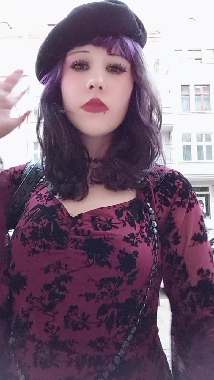 @✨