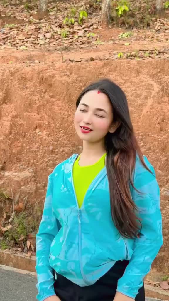 @Meenavlogs