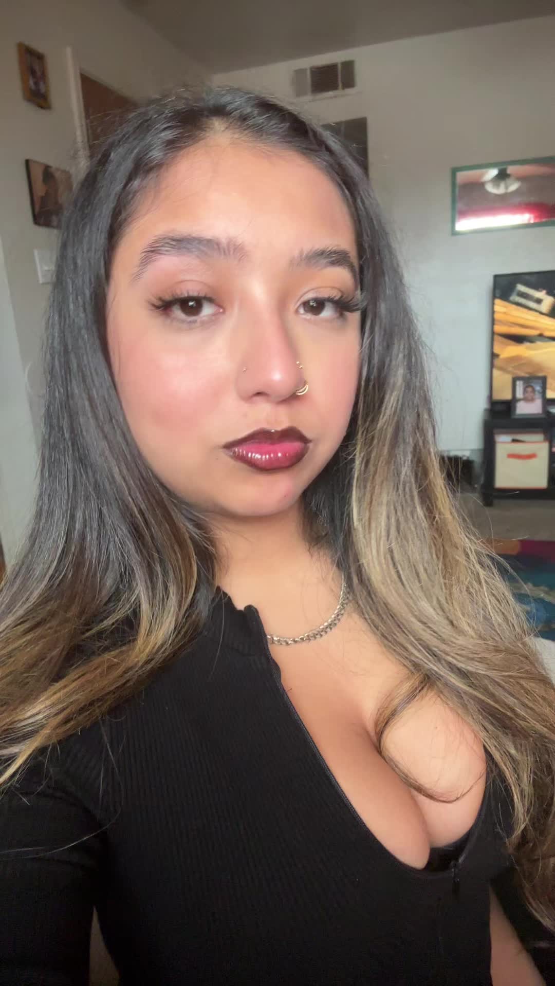 @raaaelene