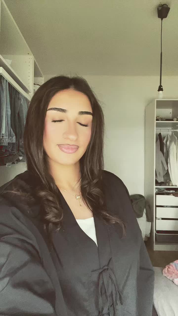 @S ꨄ︎