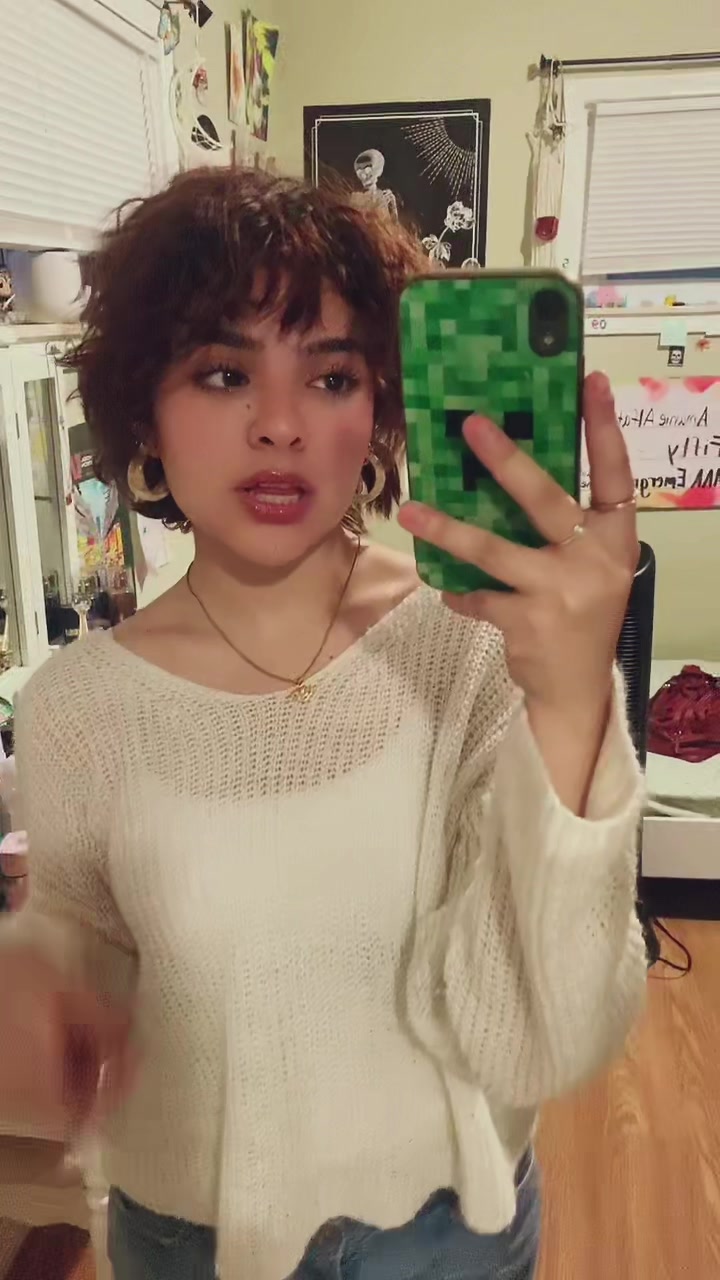 @fionaapplelover_69