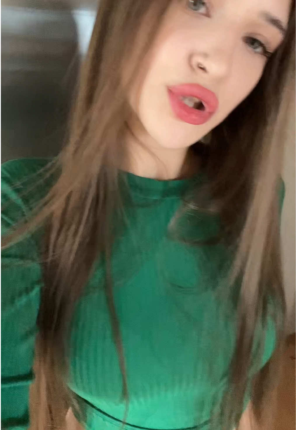 @viyfkk