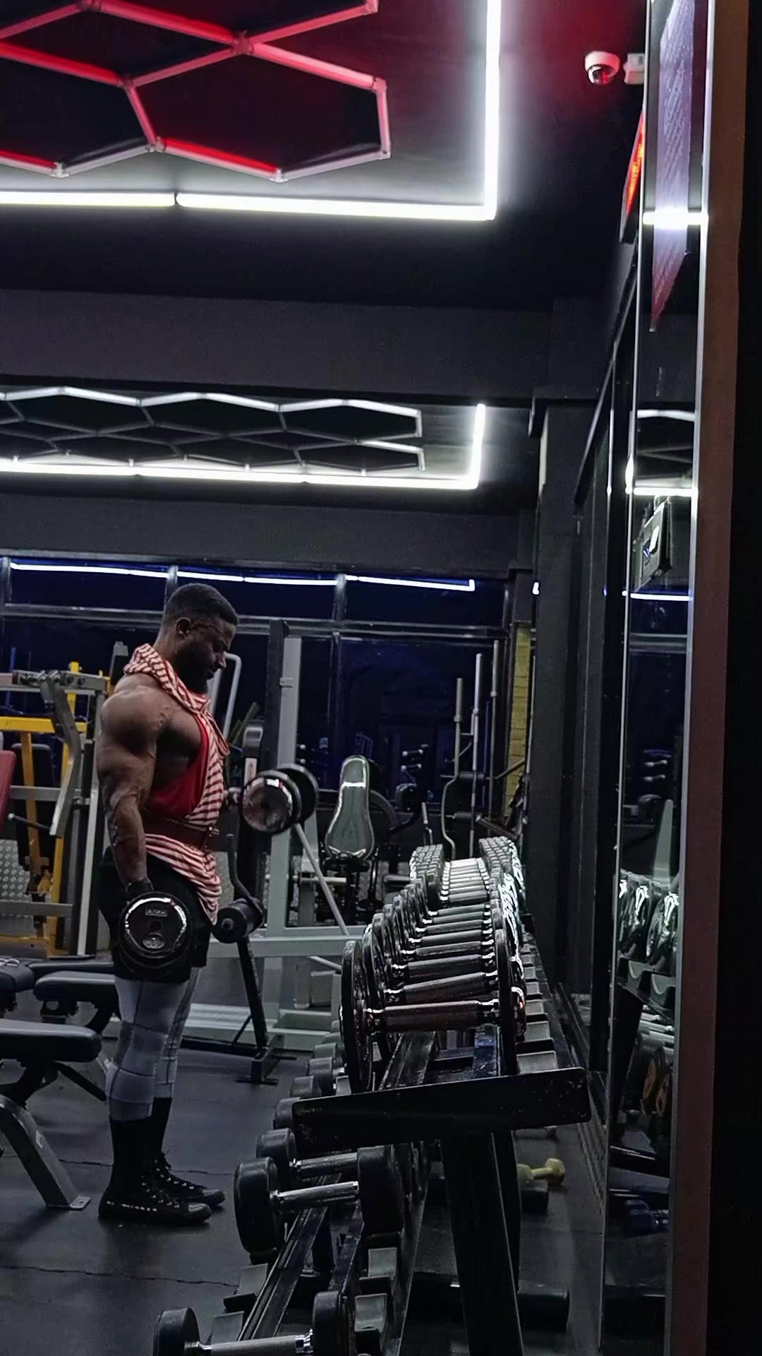 @SULTAN🫅 FITNESS 🇰🇪💪🇰🇪