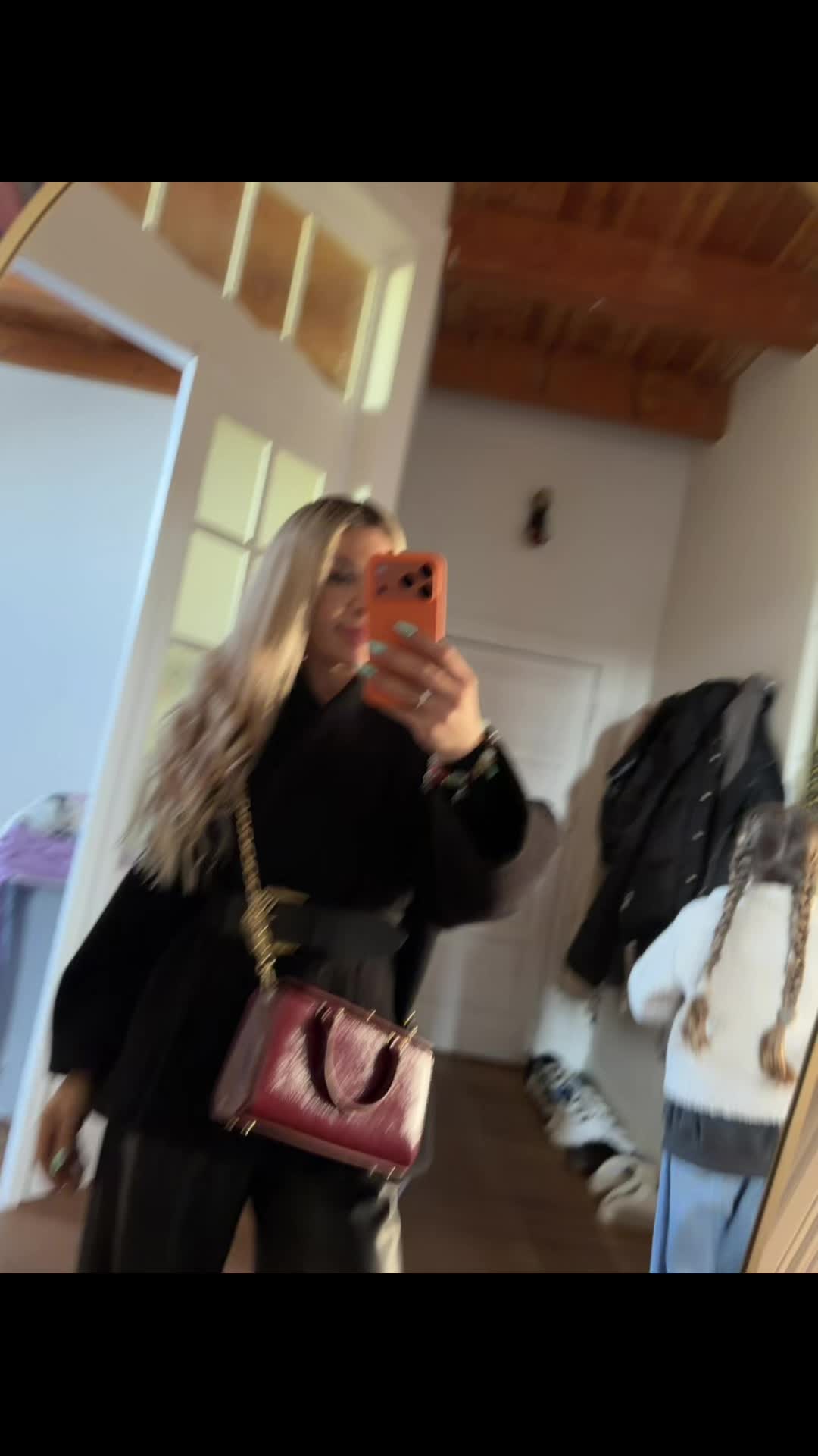 @Julietta