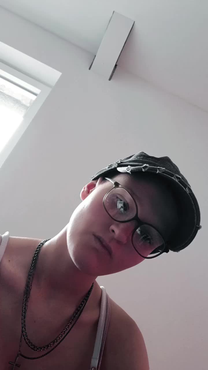 @Small_strays_bite