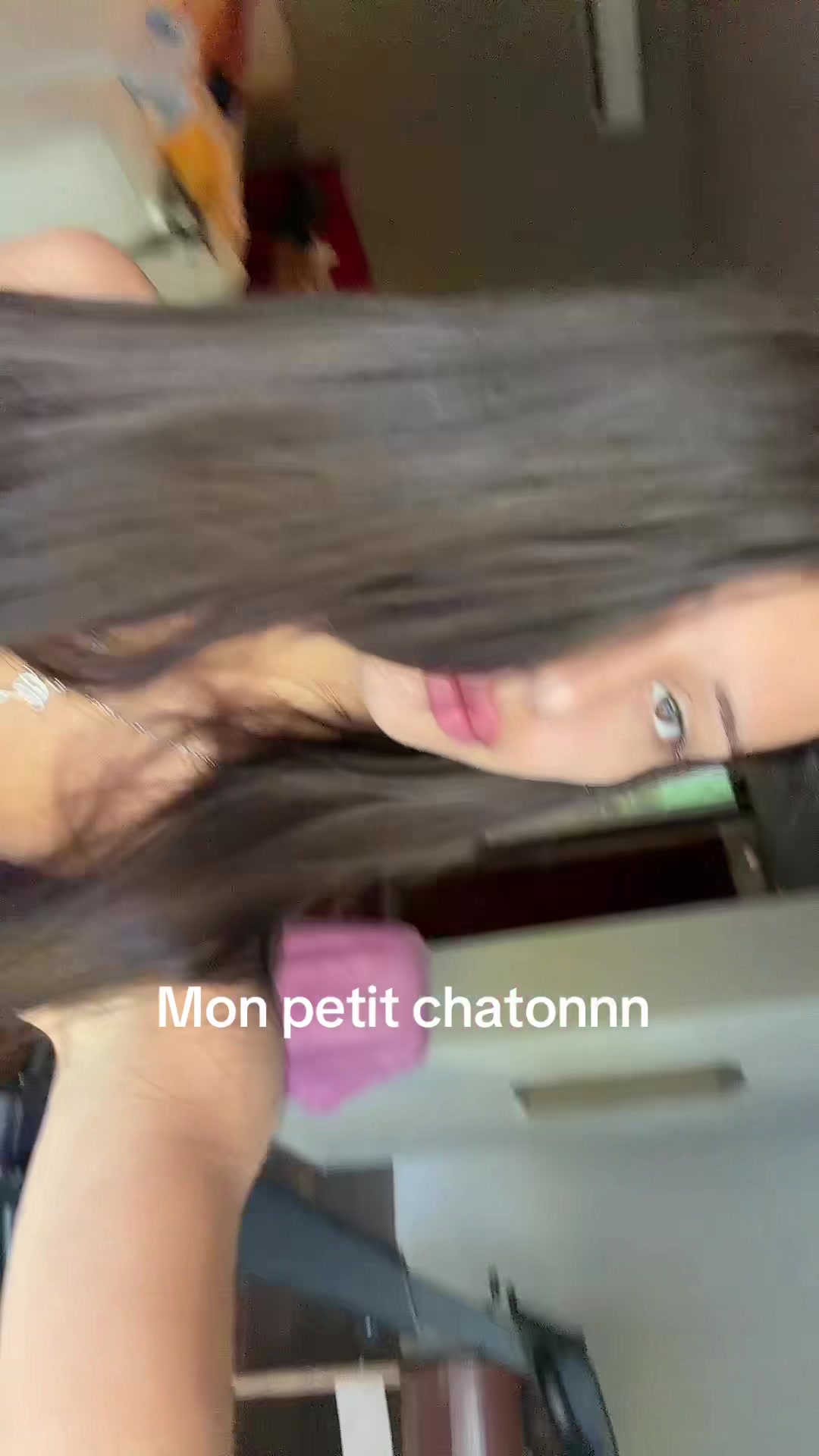 @Elahcene