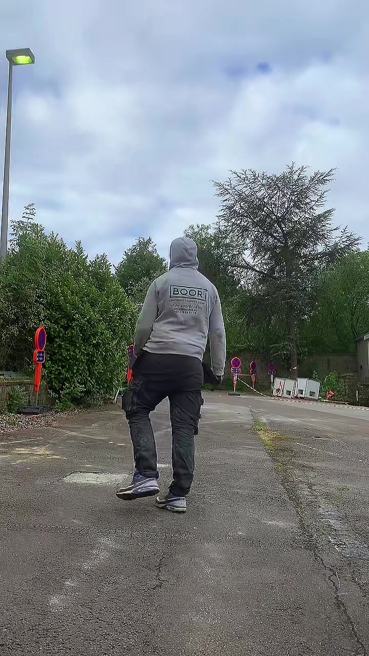 @Dien antwerpse gabber 🦘🚀