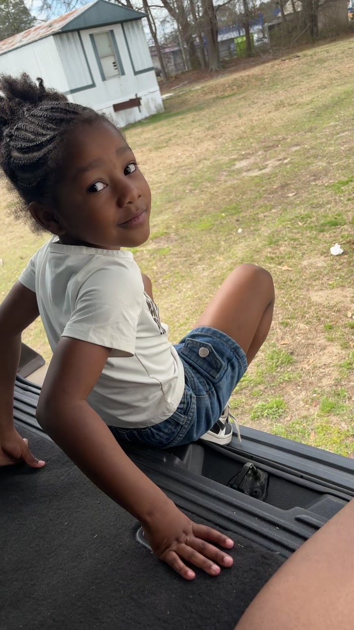 @itsyour_girl_zhane