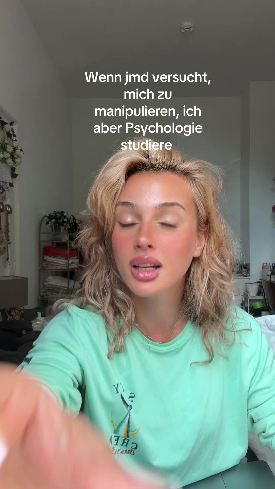@Josi 🎭 angehende Psychologin
