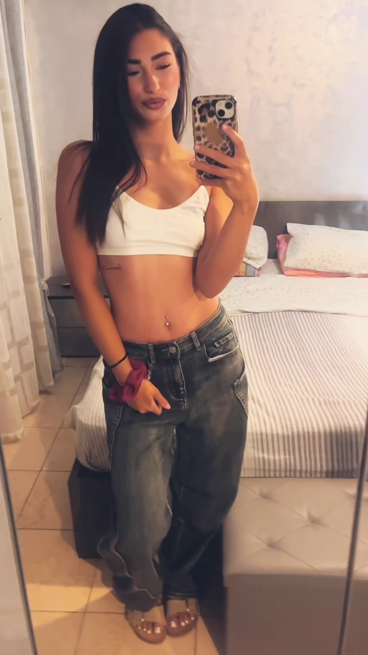 @auroravadalaa