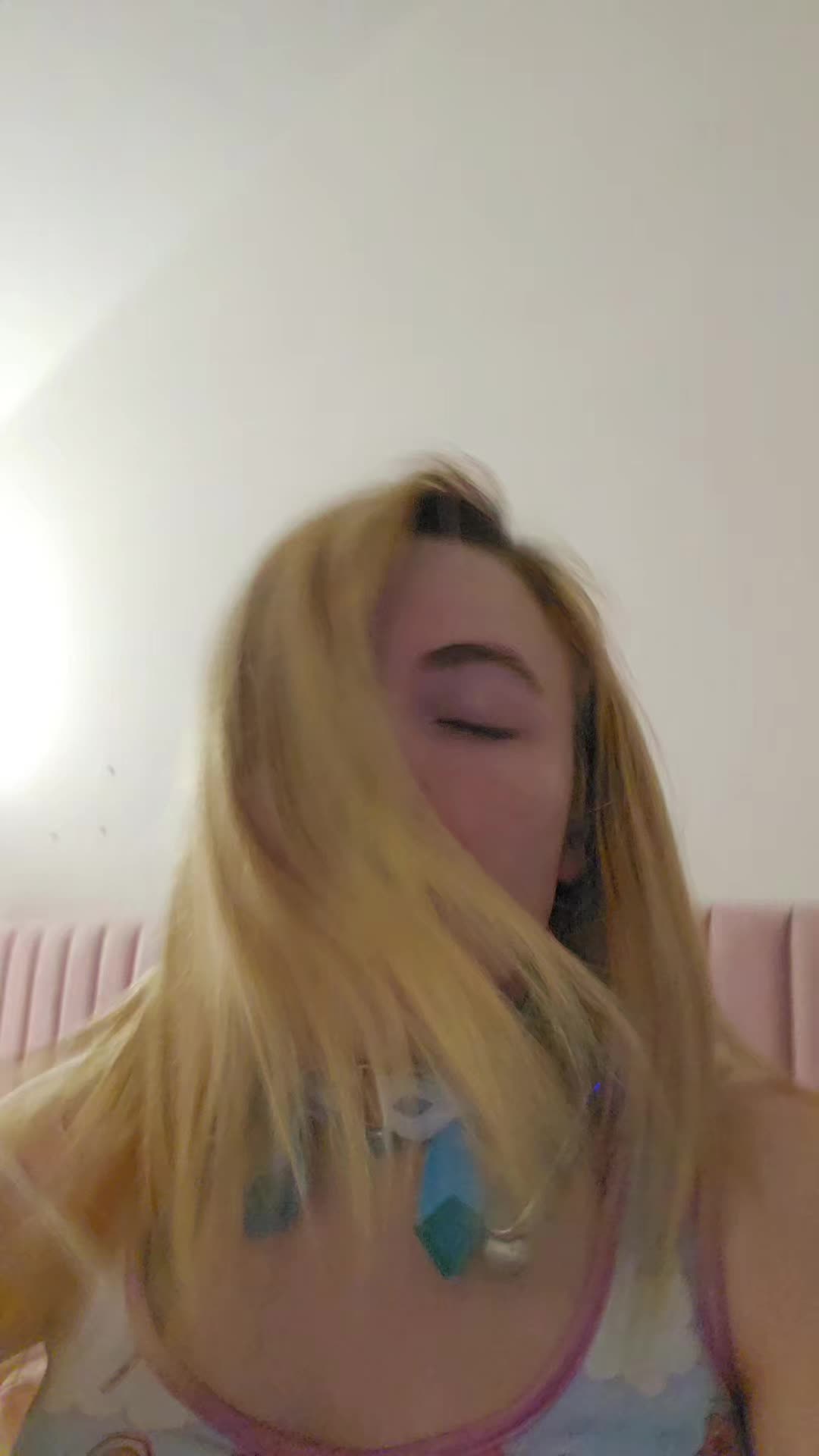 @Adora Blue