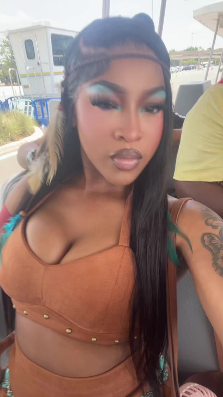 @QueenNae