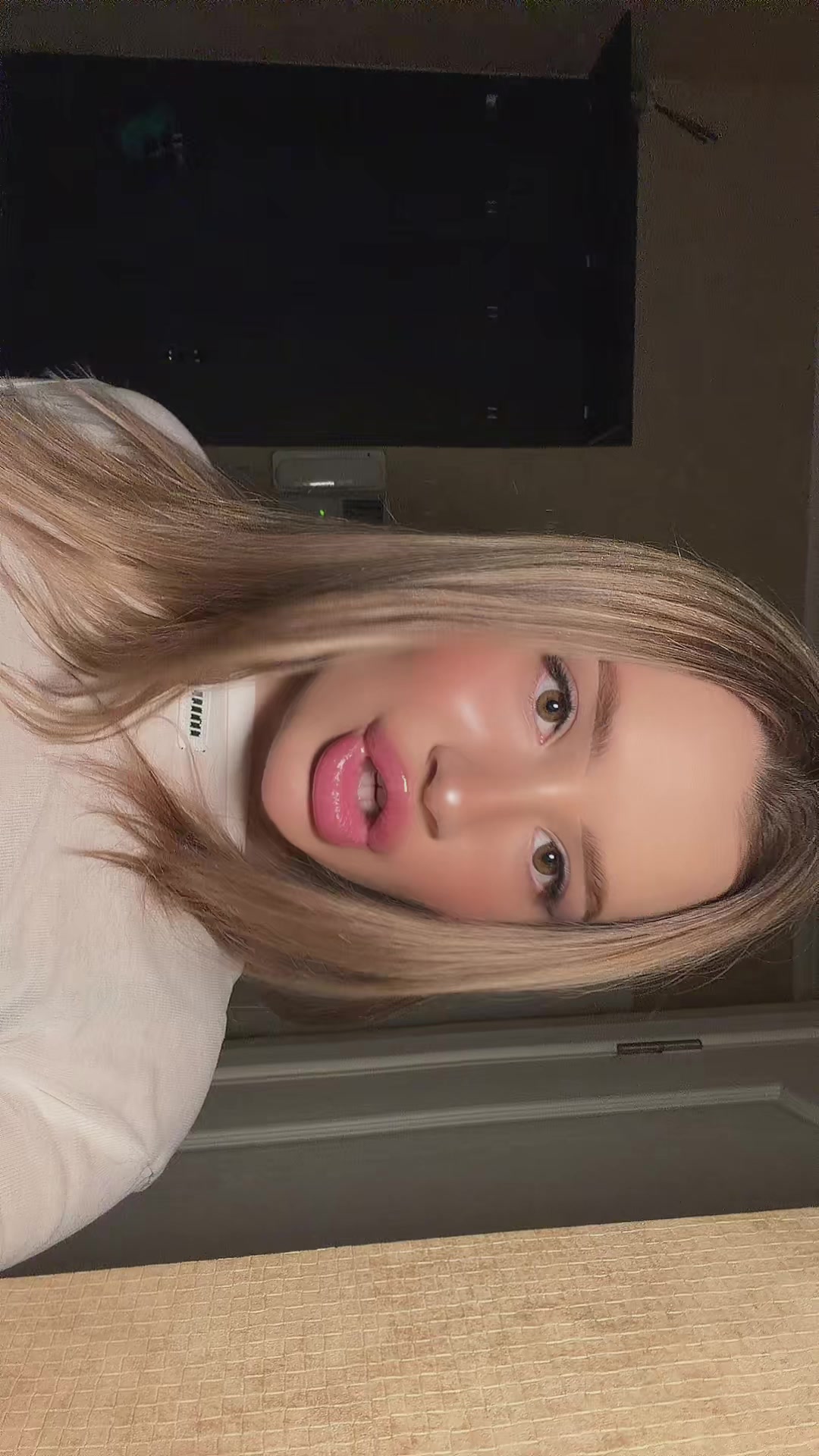@Ylyanaa19
