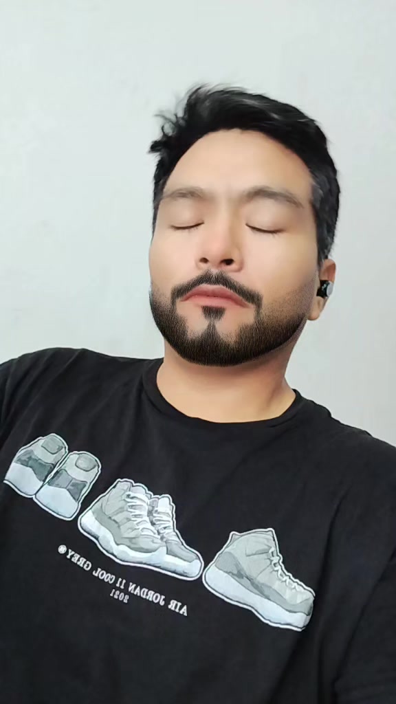 @Jhon_Roy