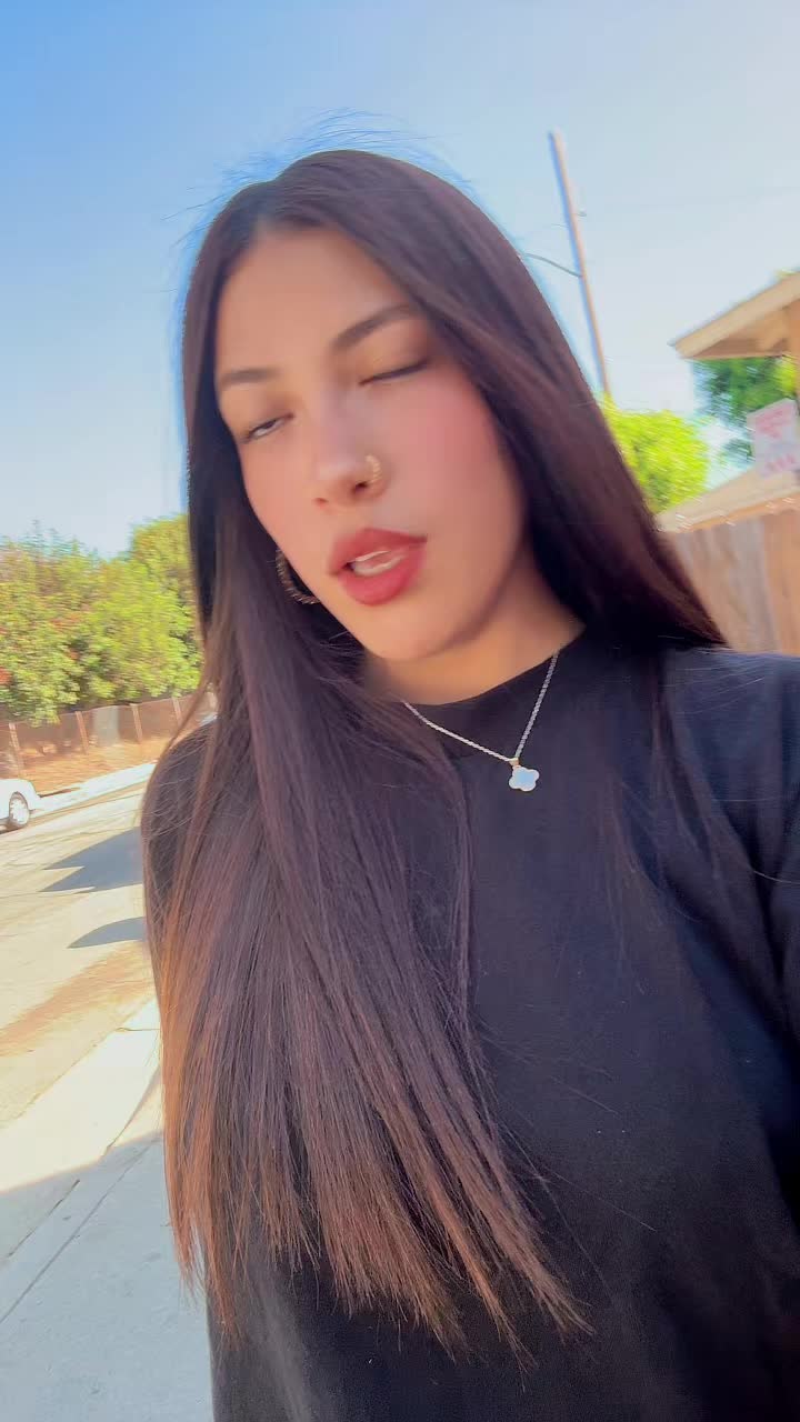 @Johana 🌷✨