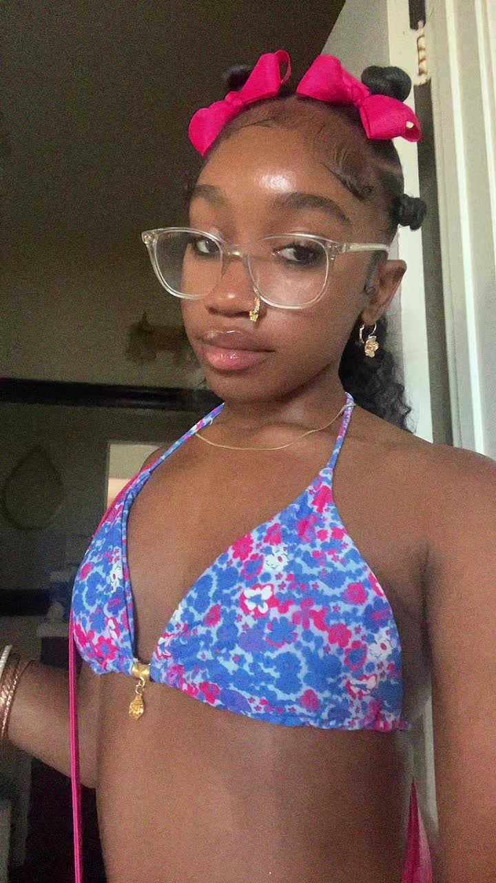 @letsbfrlkay