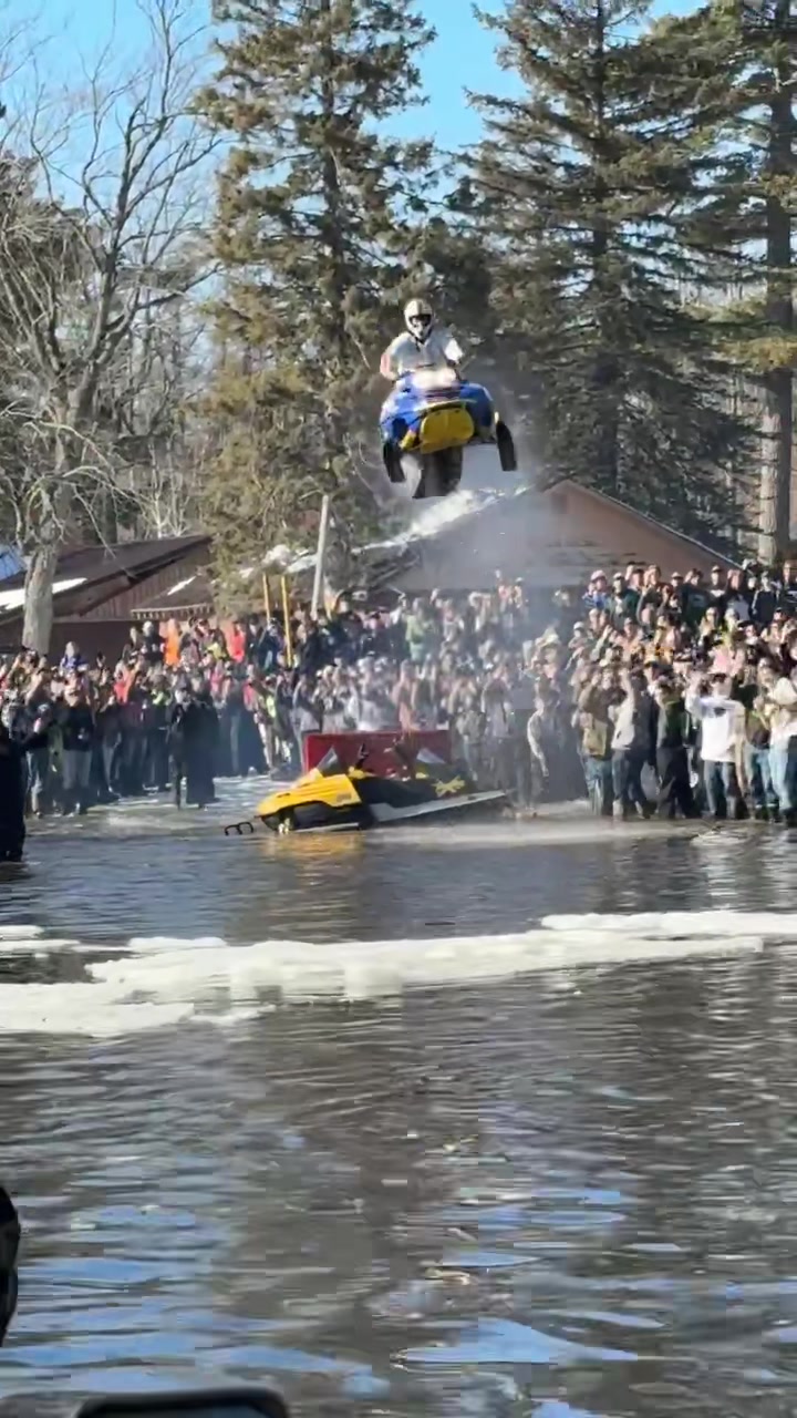 @Pickerel lake jump in