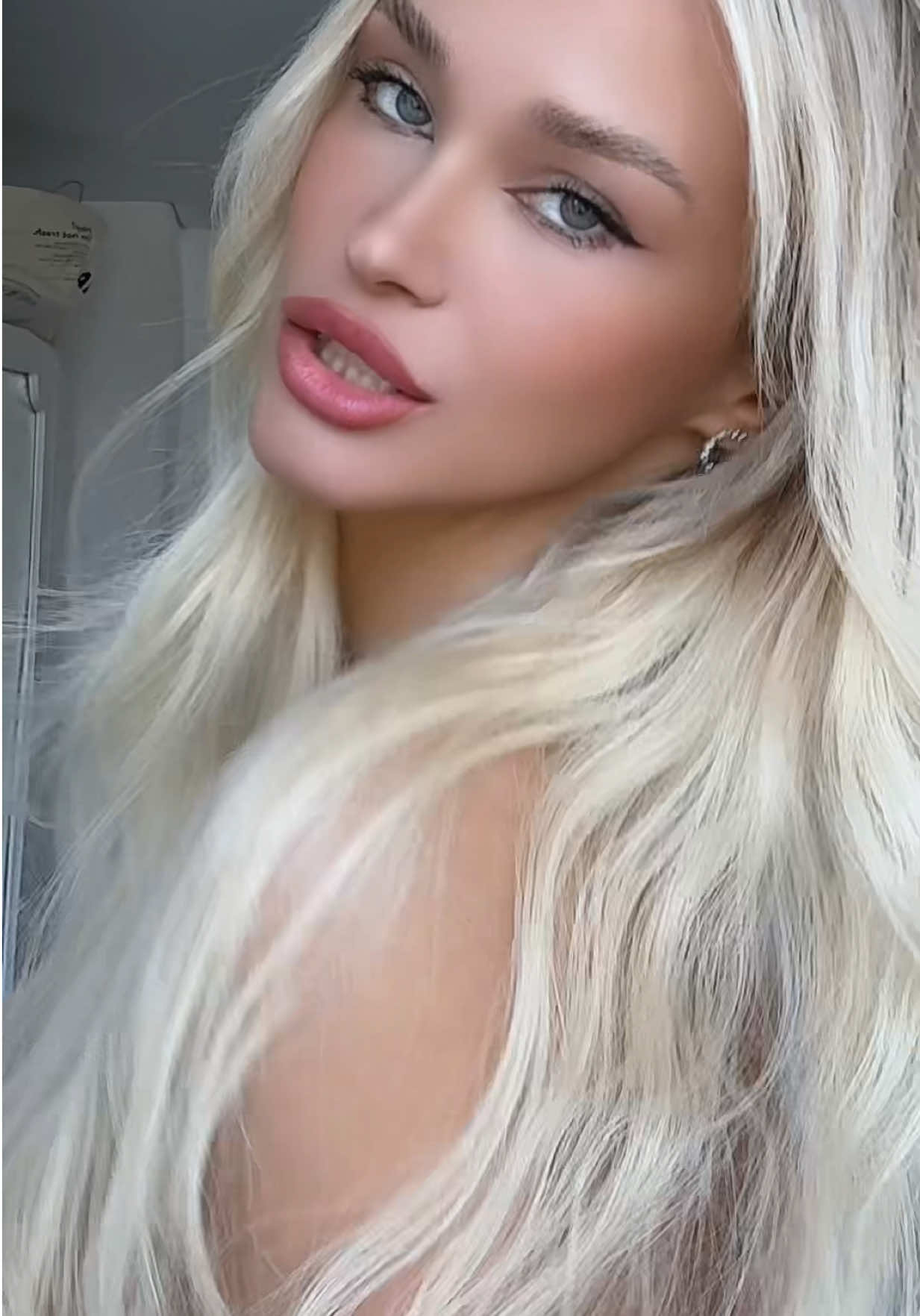 @Mari_wolf