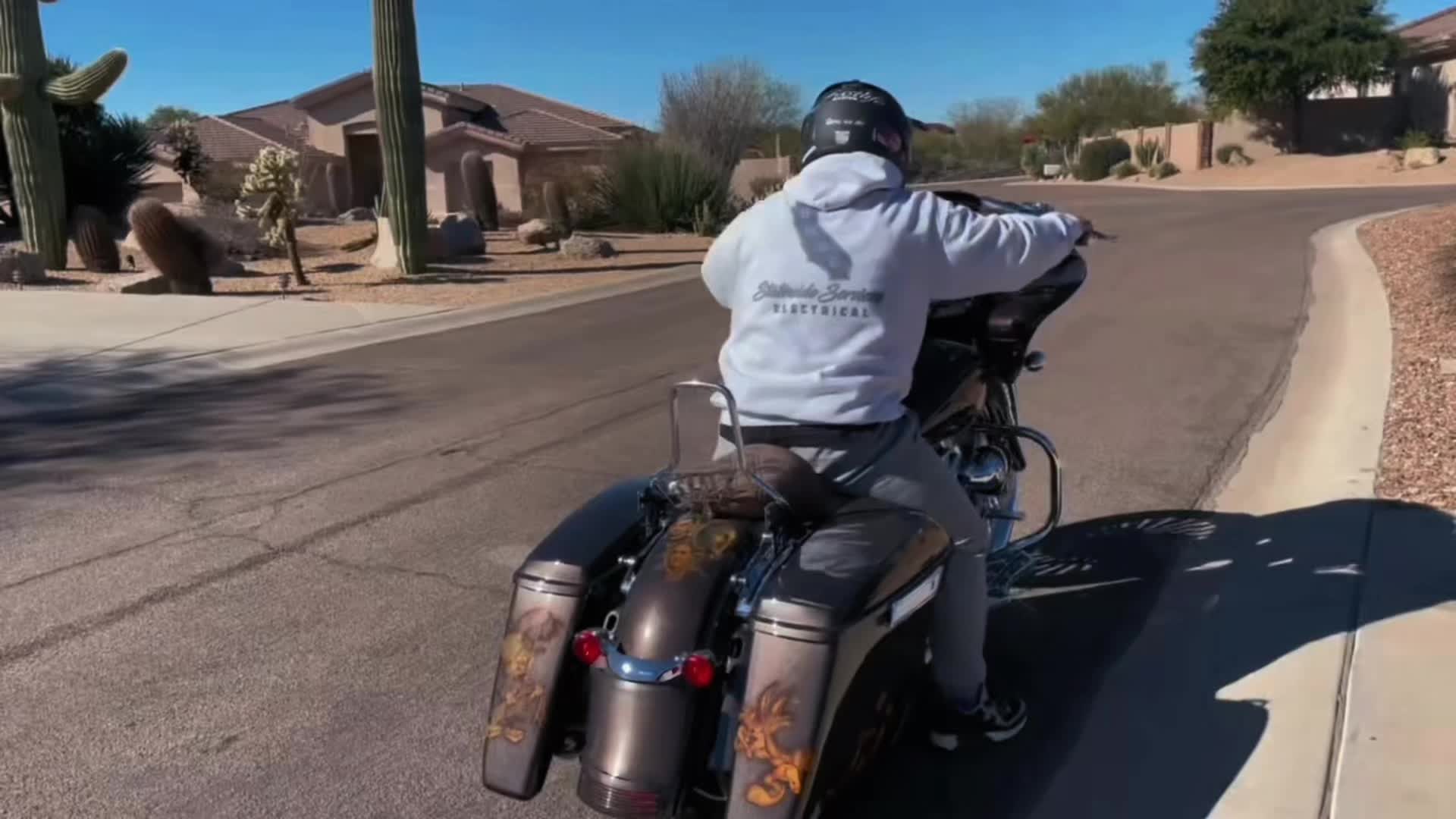@No Handouts AZ