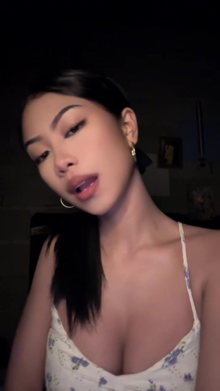 @Zizukie