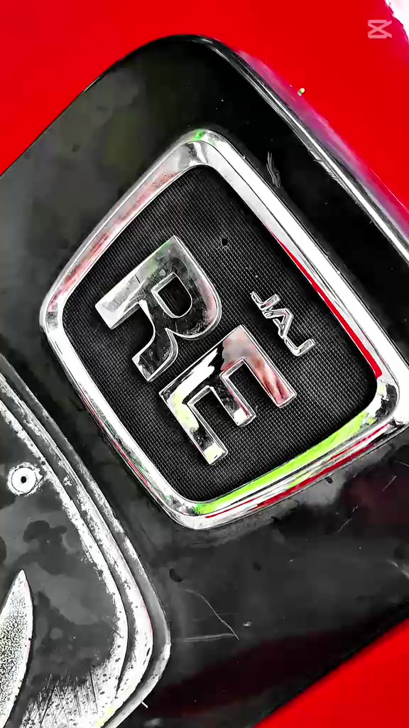 @๐๐ฅ๐๐๐ค ๐ญ๐ข๐ ๐๐ซโก