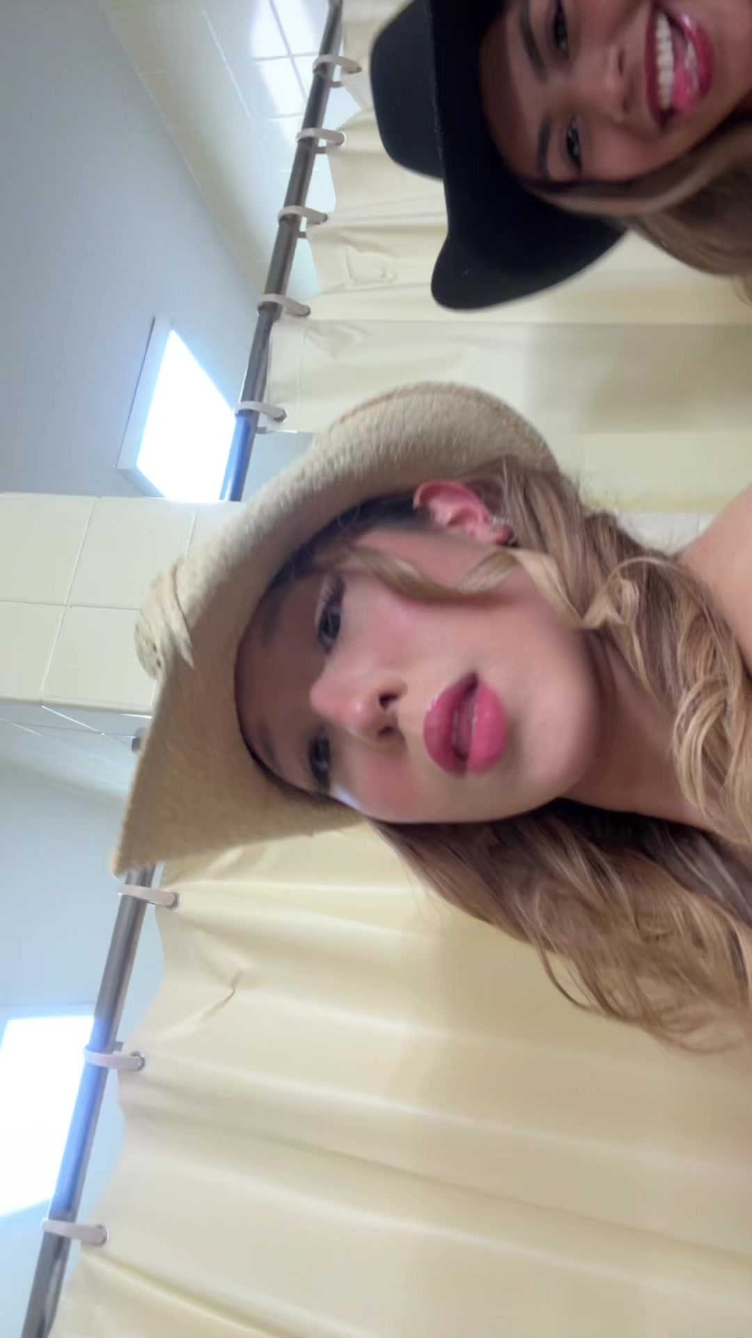 @Itzelballer