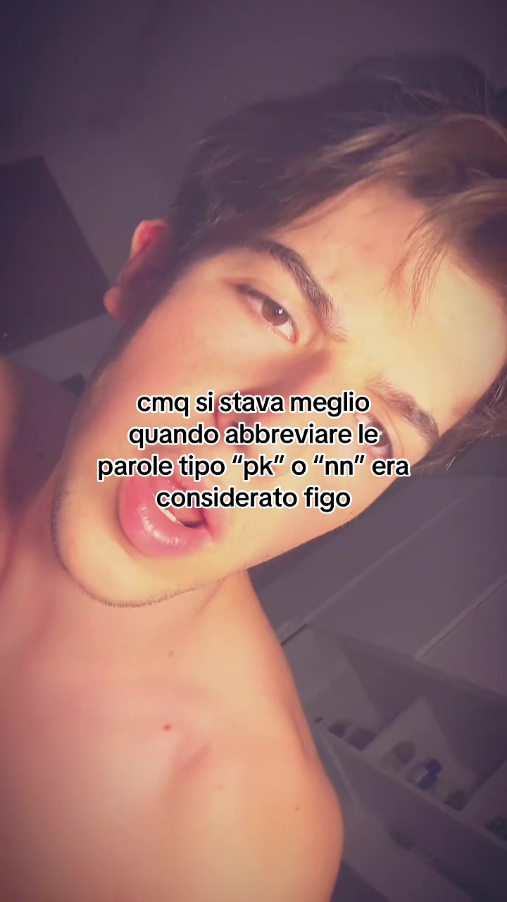 @axomirt