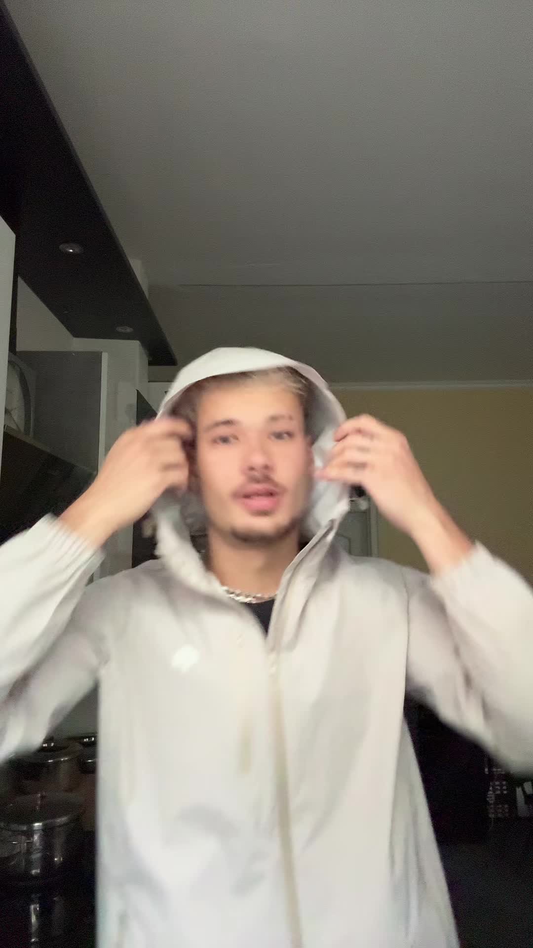 @SiiLenTz