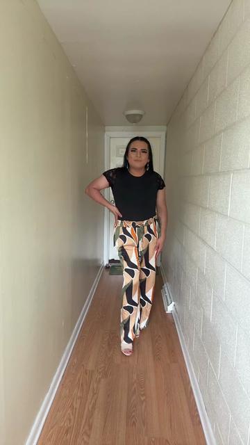 @Coral sat☺️