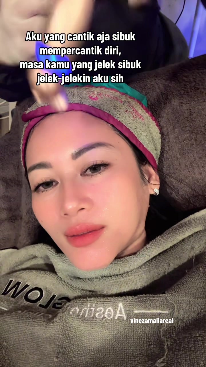 @VinezAmalia