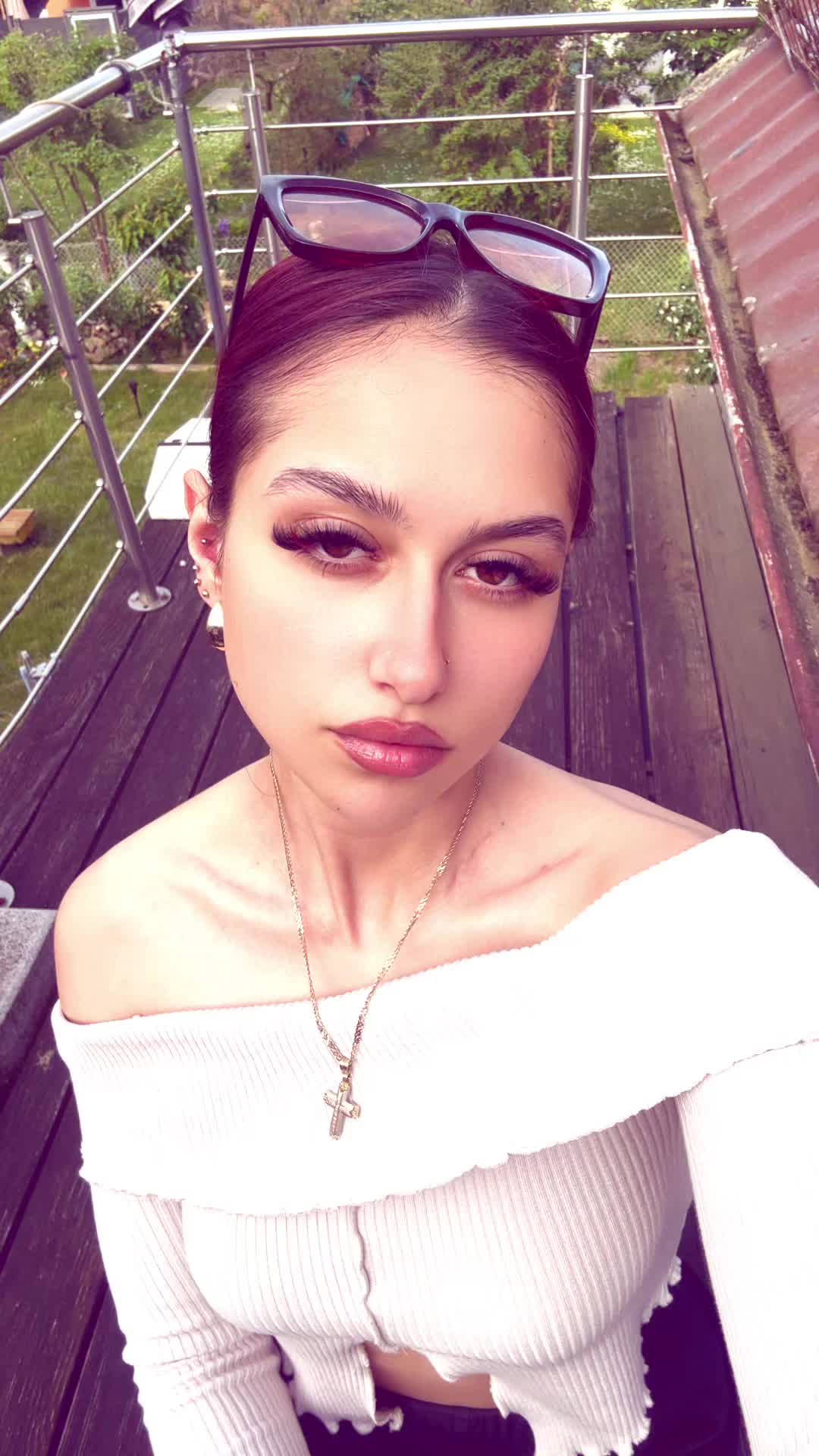 @Ζωή 🧿
