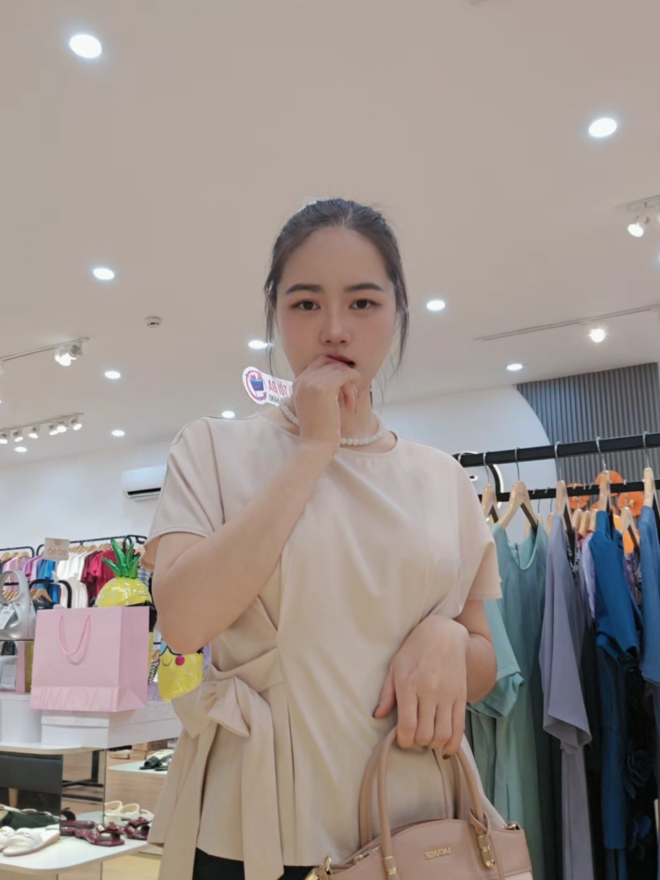 @Xóm nhà Trang 🦍