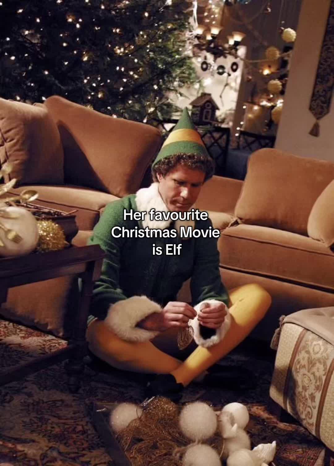 @AshleighLovesChristmas