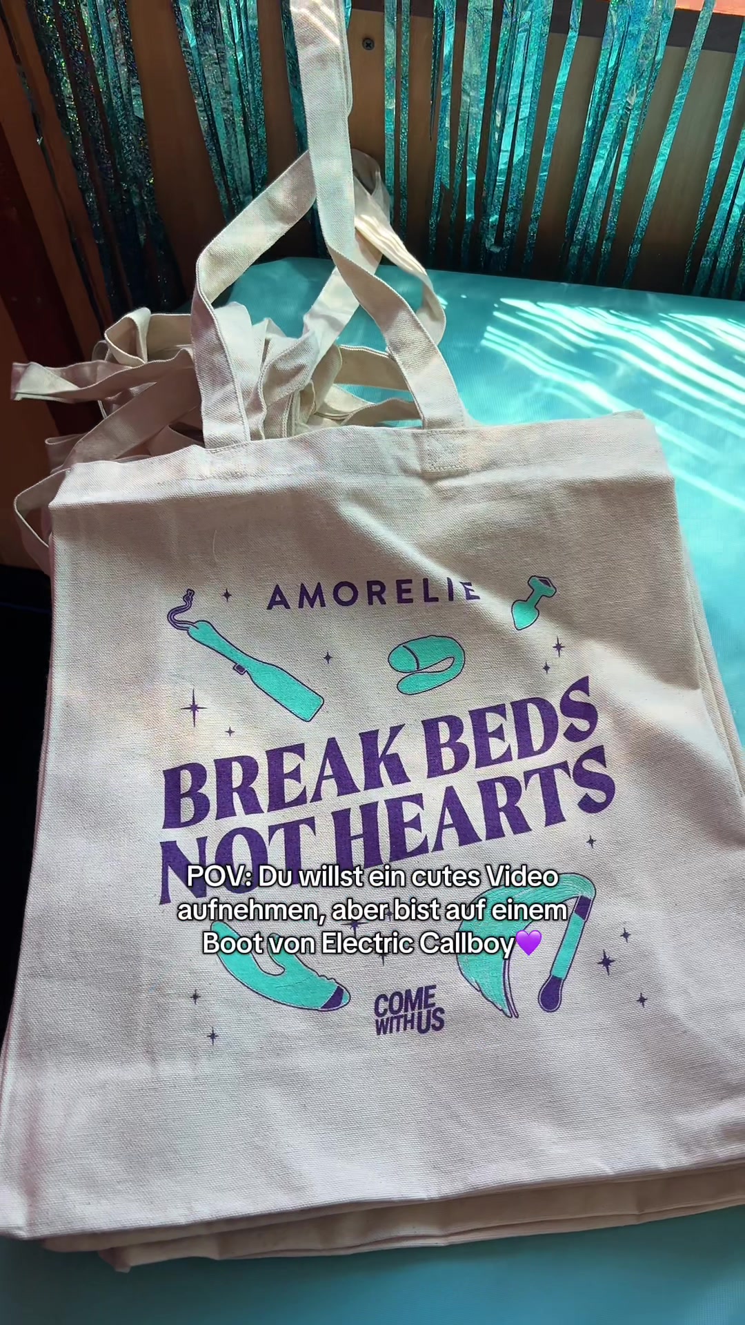 @amorelie