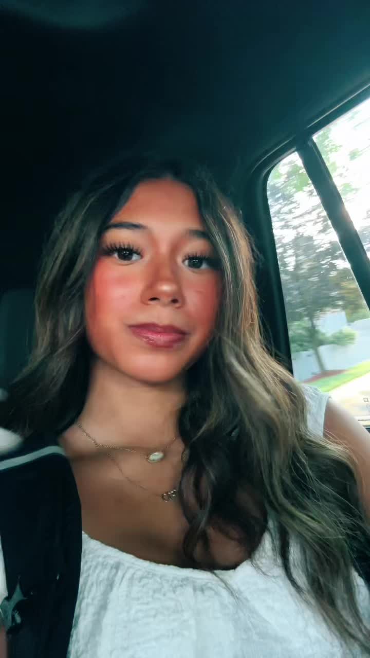 @H A Y D E N 🌈🦄💝