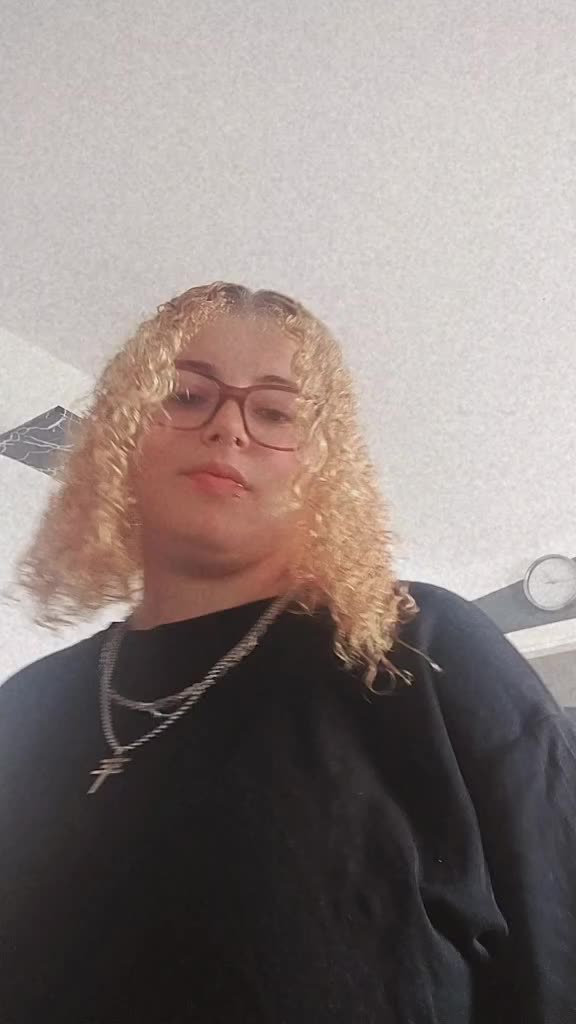 @Leann21_68🏳️🌈♀️👭