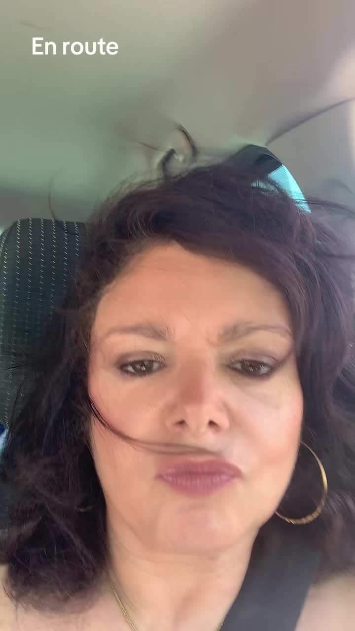 @mimiparesse