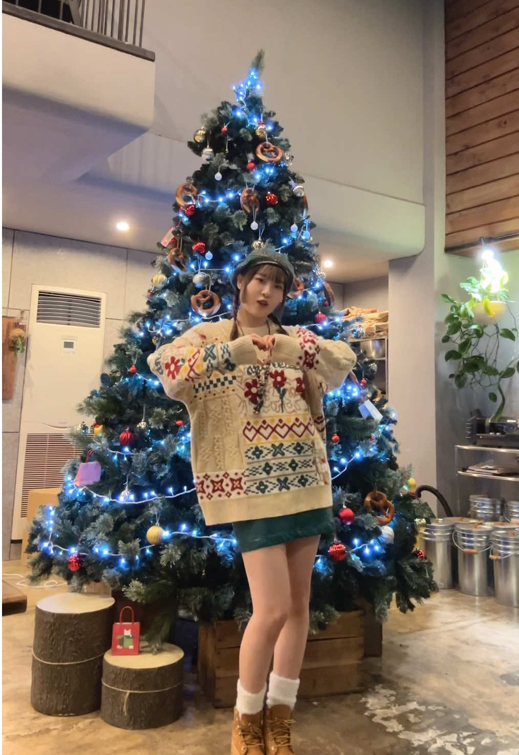 @ユナ