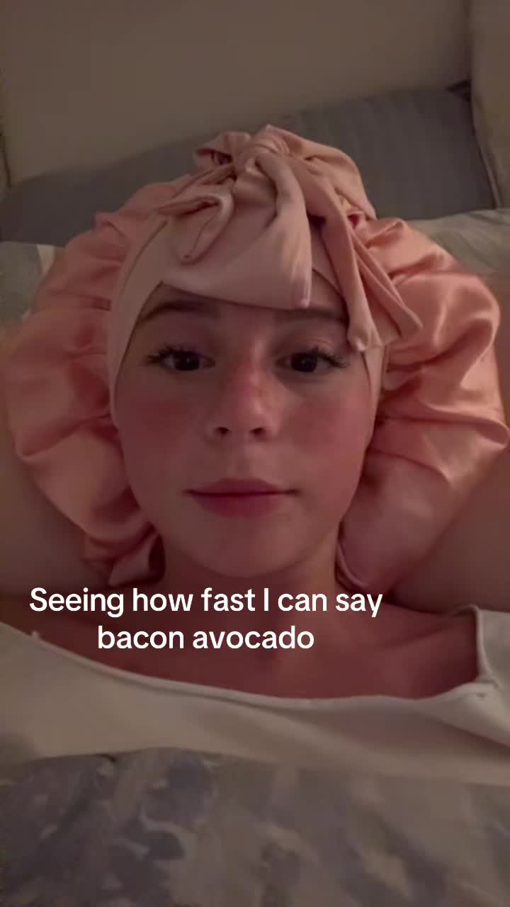 @𝓐𝓿𝓪 𝓔𝓼𝓽𝓻𝓪𝓭𝓪🌸