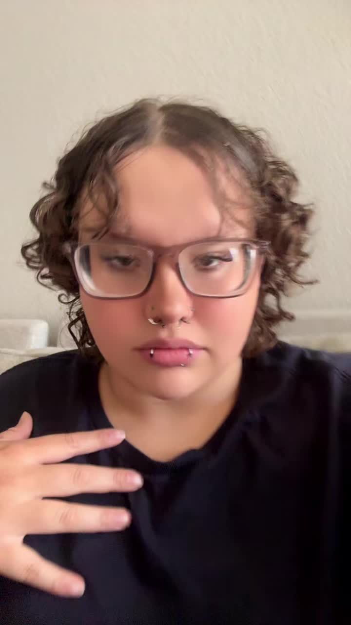 @Alexis🖤🤍