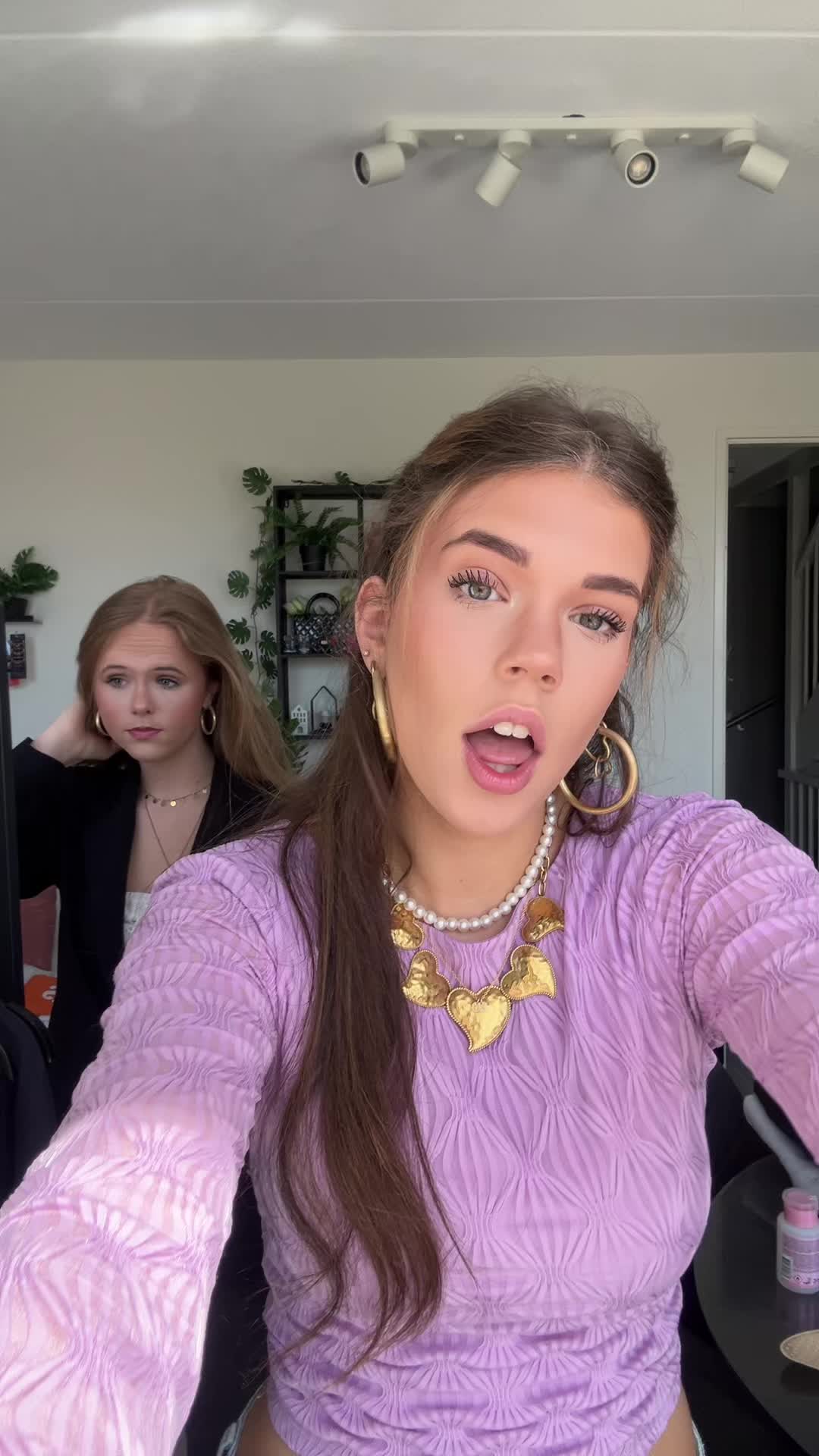 @Babezzzz🥂🥂🥂
