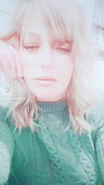 @Juliedube345