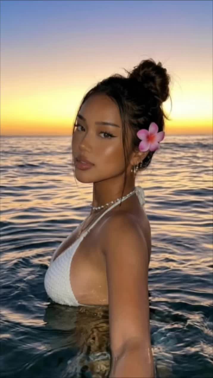 @Maya 🥀